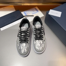 Christian Dior Sneakers